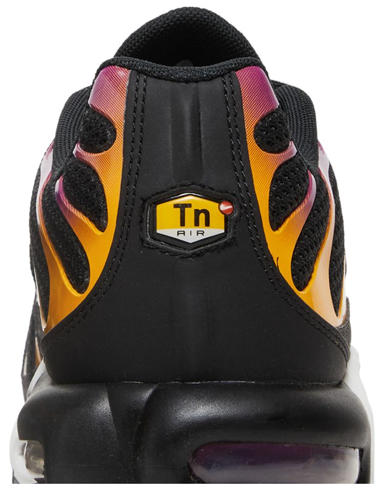 Nike Air Max Plus Black University Gold Viotech