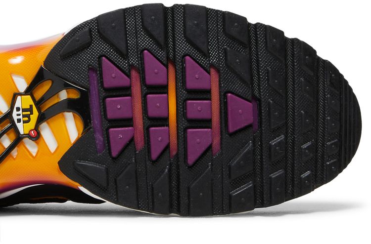 Nike Air Max Plus Black University Gold Viotech