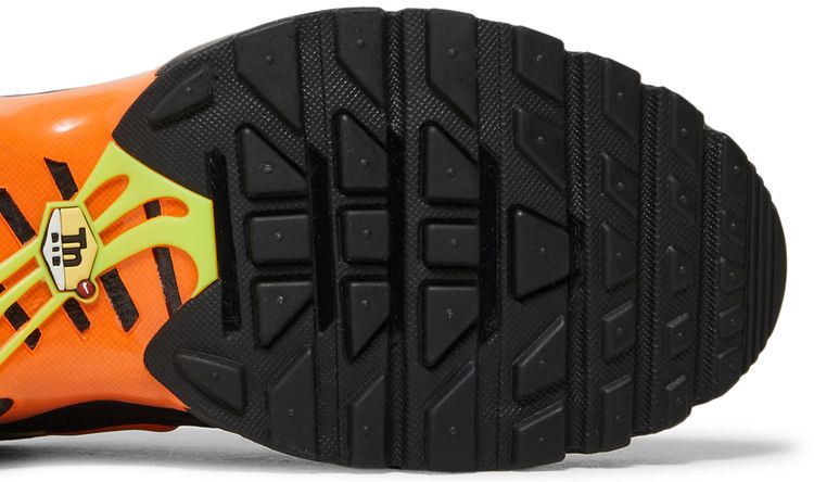 Nike Air Max Plus Black Volt Total Orange