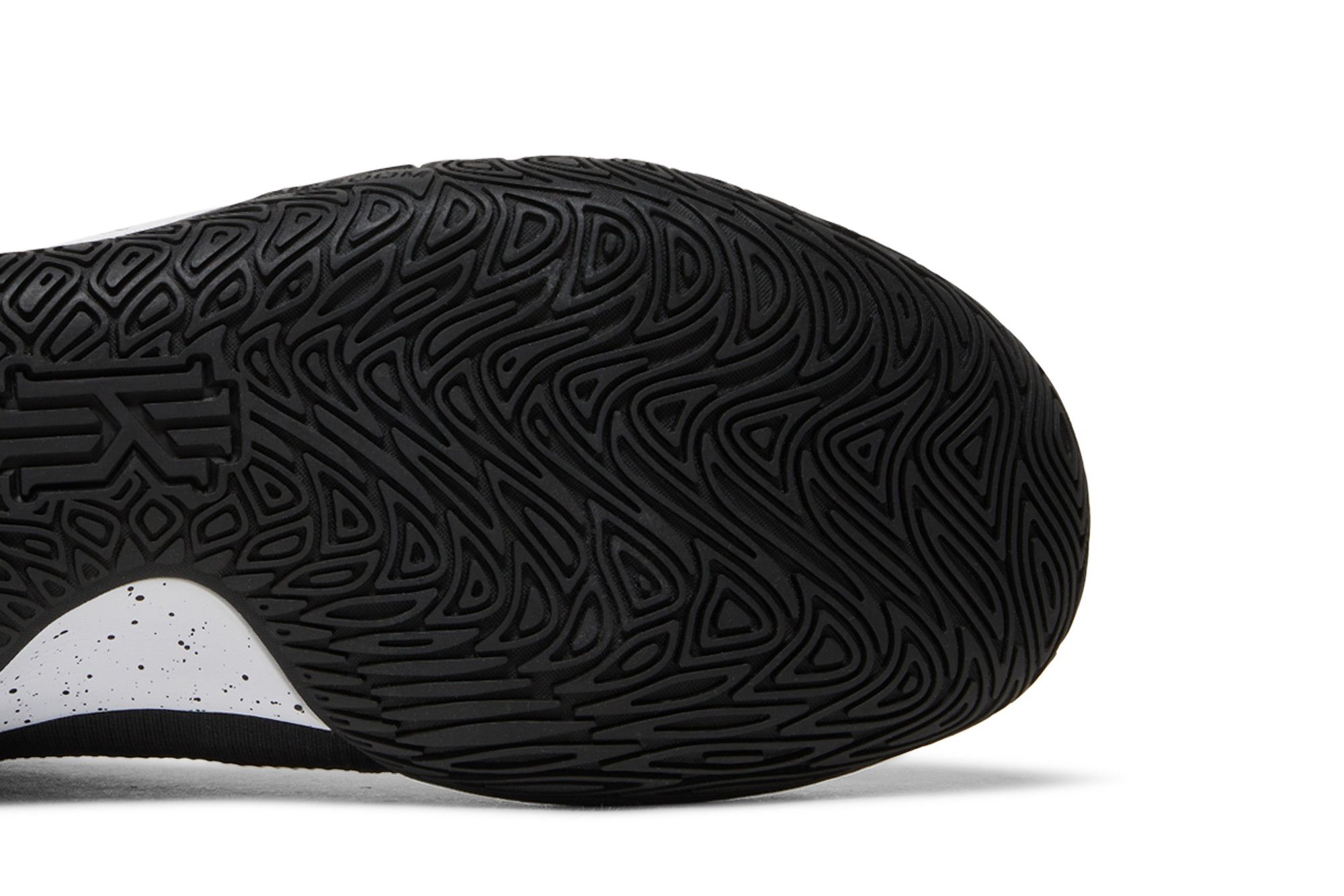 Buy Nike Kyrie Flytrap 4 EP 'Black White' - CT1973 001 | GOAT