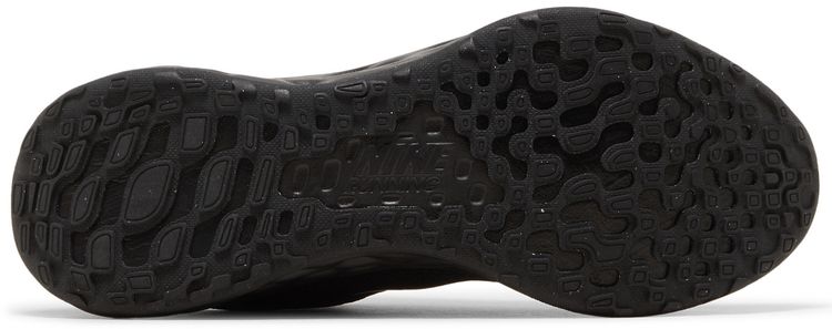 Nike Revolution 6 Black Dark Smoke Grey