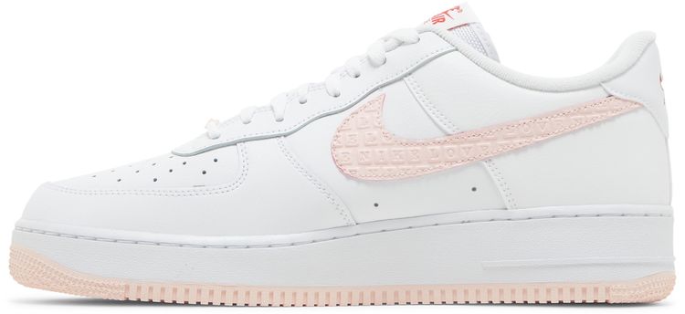 Nike Air Force 1 07 Valentines Day 2022