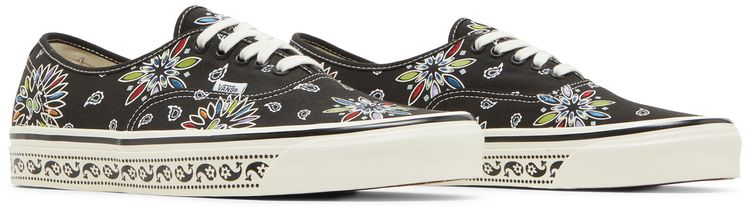 Vans Authentic 44 DX Paisley   Black