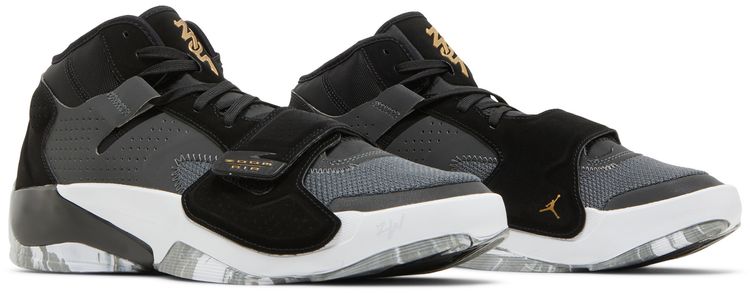 Jordan Zion 2 TB Black Metallic Gold