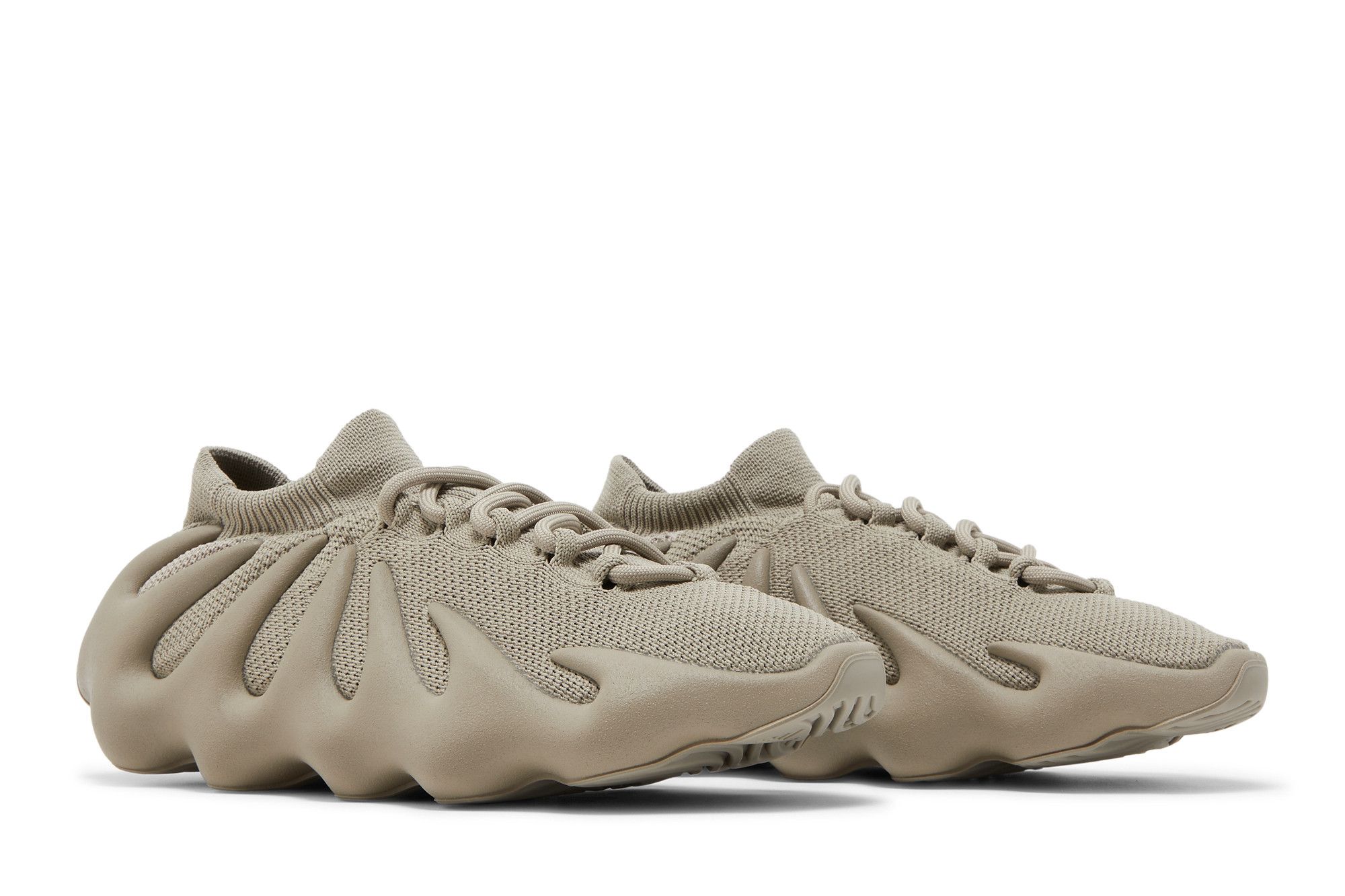 Goat yeezy inertia 2025