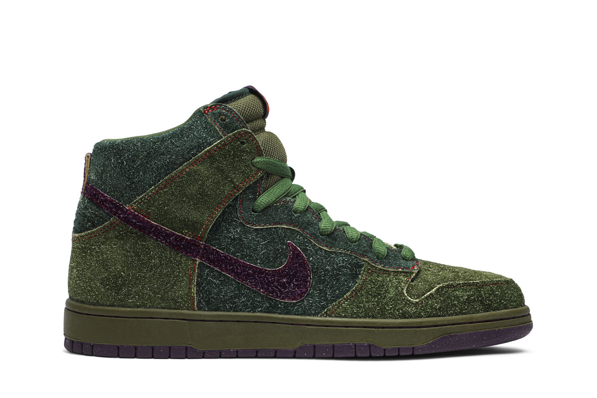 Skunk dunks store