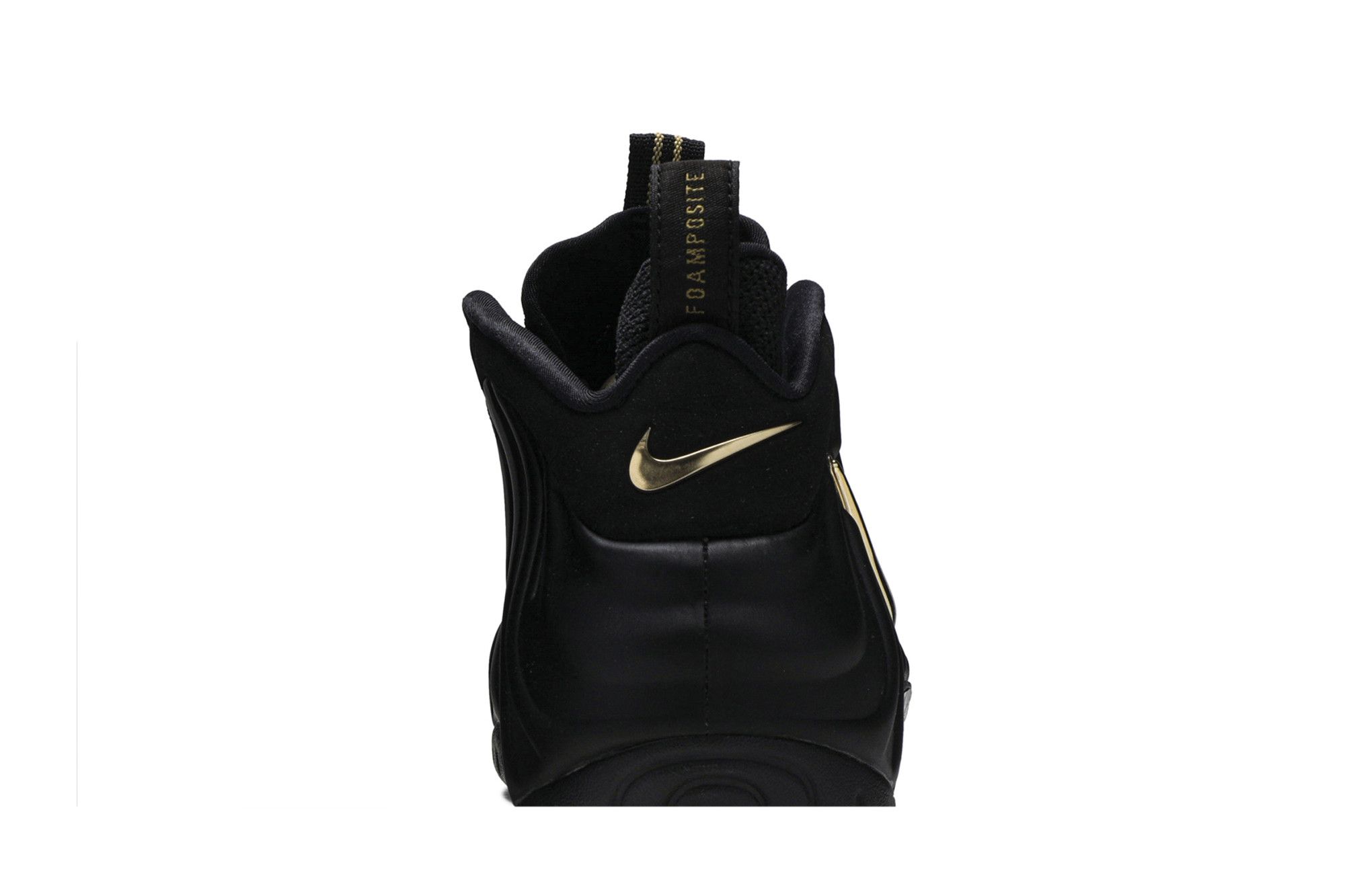 Black and gold foamposites november 218 hot sale