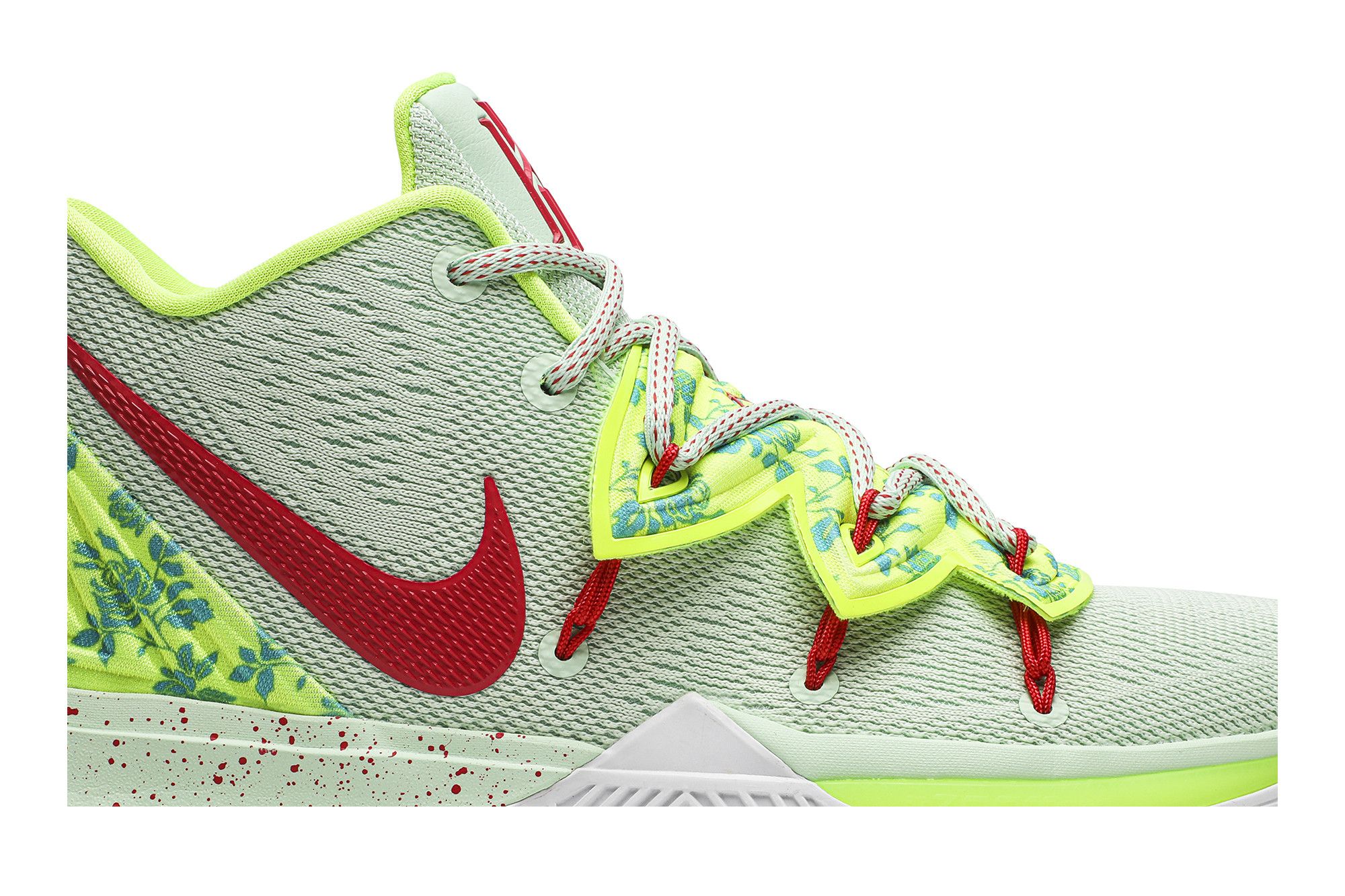 Size 7.0 Kyrie 5 EYBL