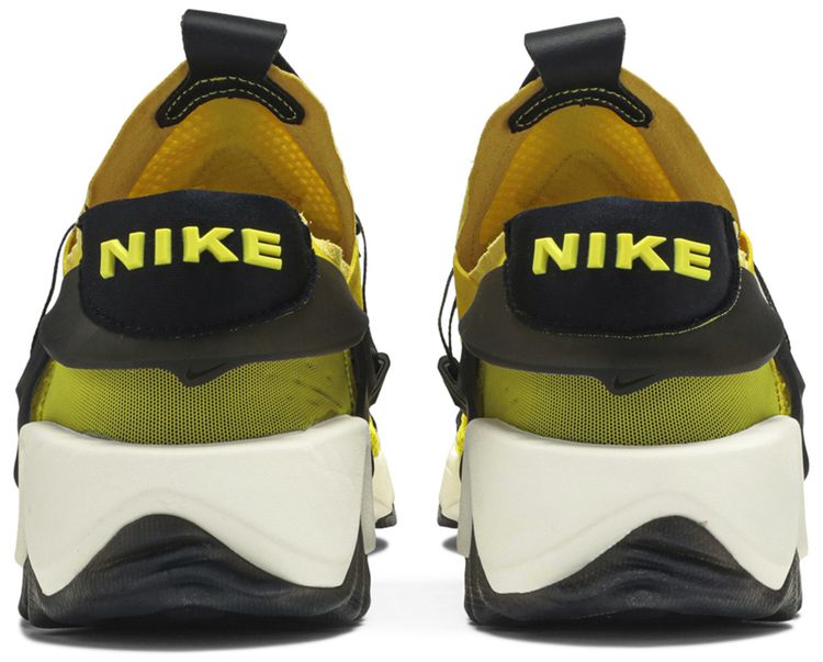 Adapt Huarache Opti Yellow EU Charger