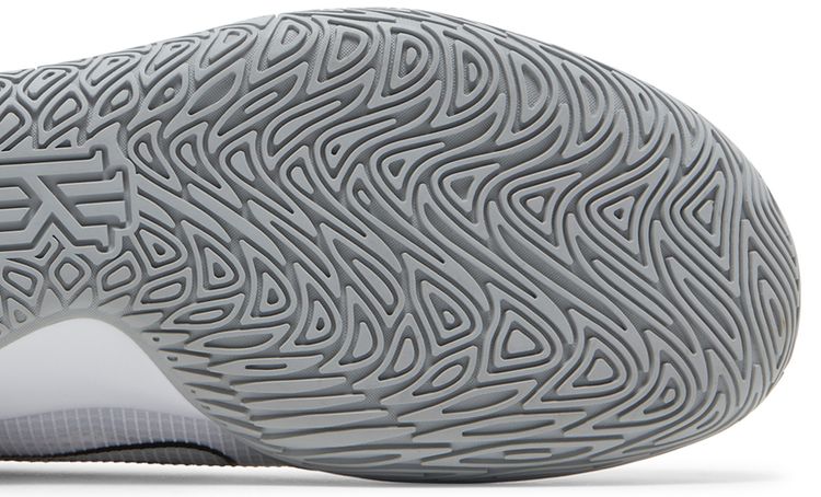 Kyrie Flytrap 4 White Metallic Silver