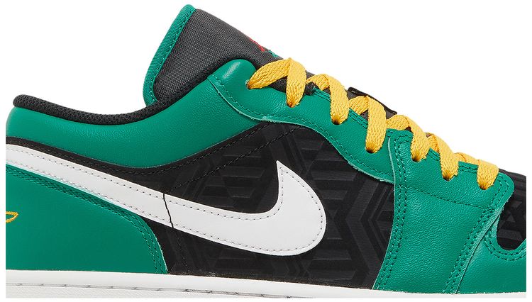 Air Jordan 1 Low SE Christmas