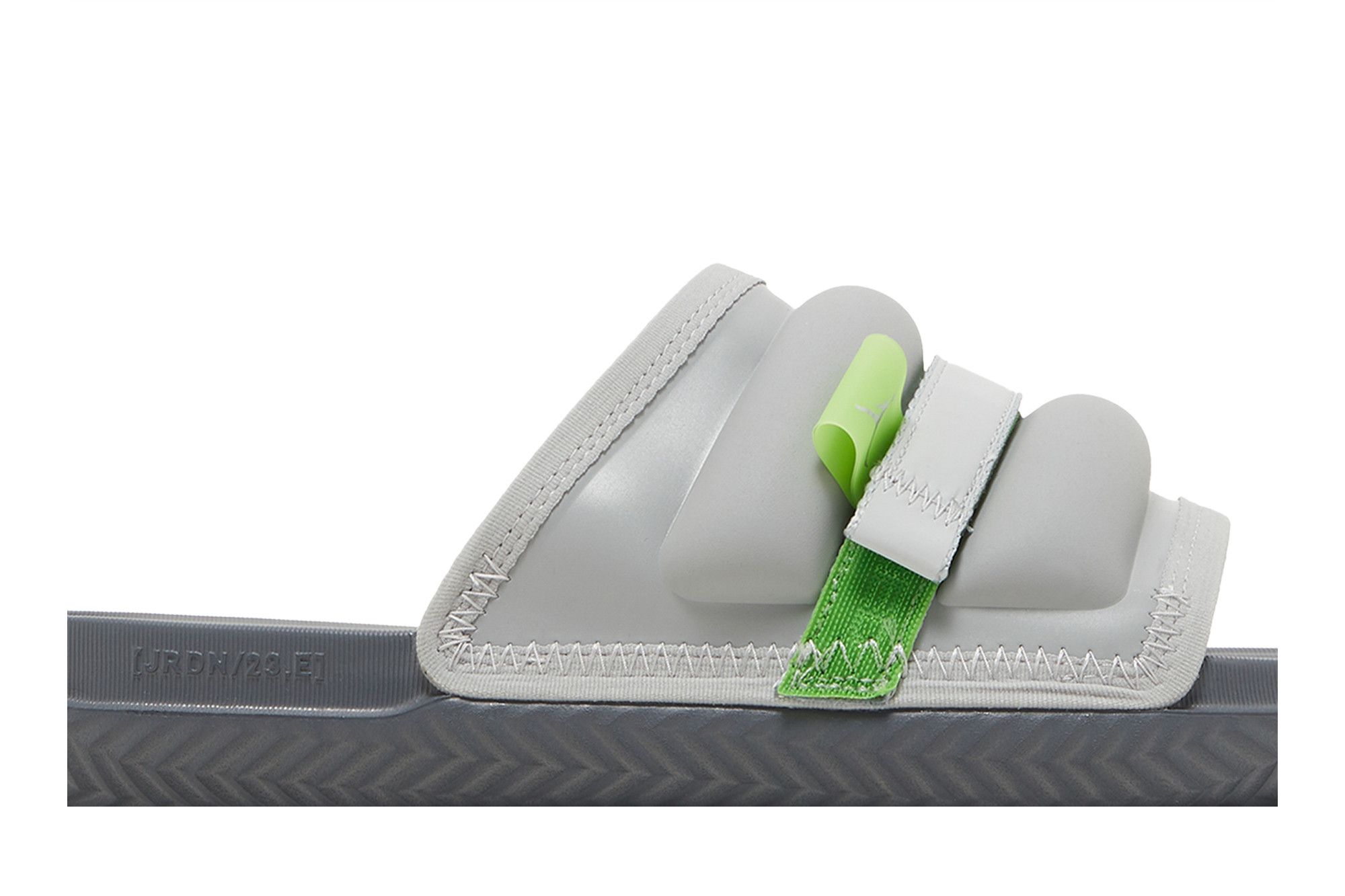 Jordan slides junior deals