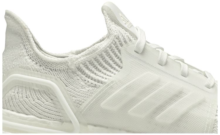 UltraBoost 19 Triple White