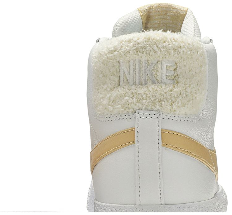 Nike Blazer Mid SB Core Gold