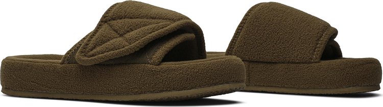 Yeezy Season 7 Fleece Slide Trench