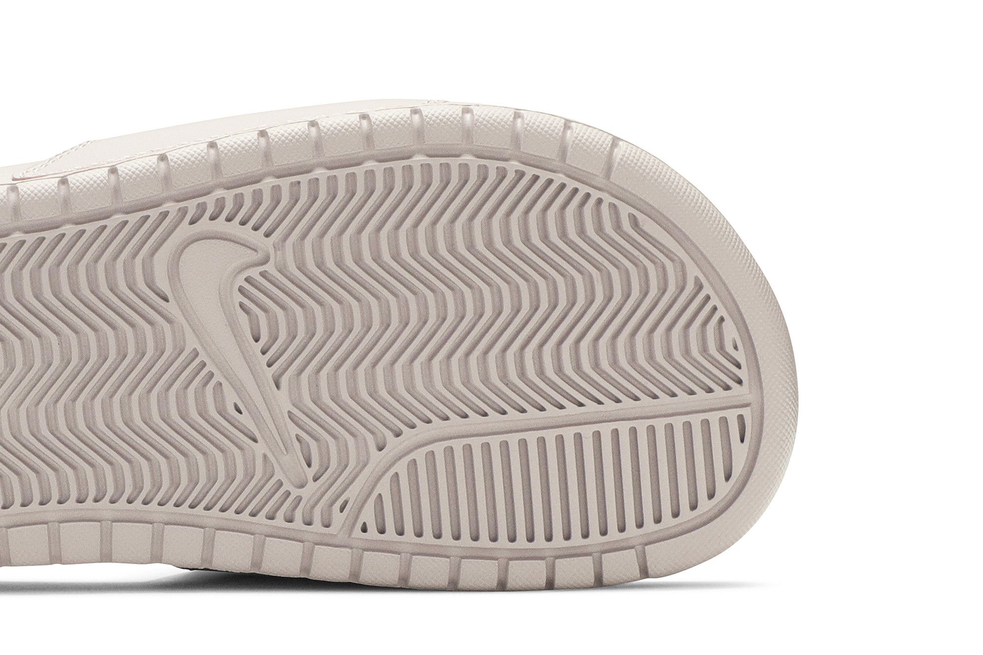 Nike benassi slides rose hotsell