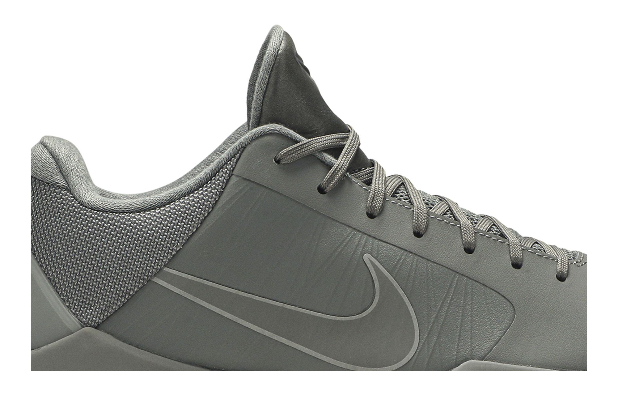 Size 7.5 Zoom Kobe 5 Fade To Black