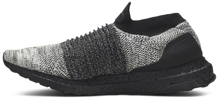 adidas UltraBoost Laceless Black Boost