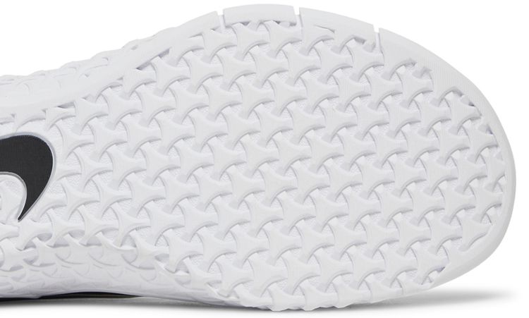 Nike Wmns Metcon 4 Black Metallic Silver