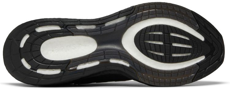 Adidas PureBoost 22 Triple Black