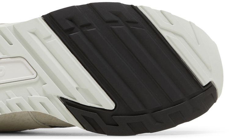 New Balance 1500 Made in England Fluid Minimalist Pack