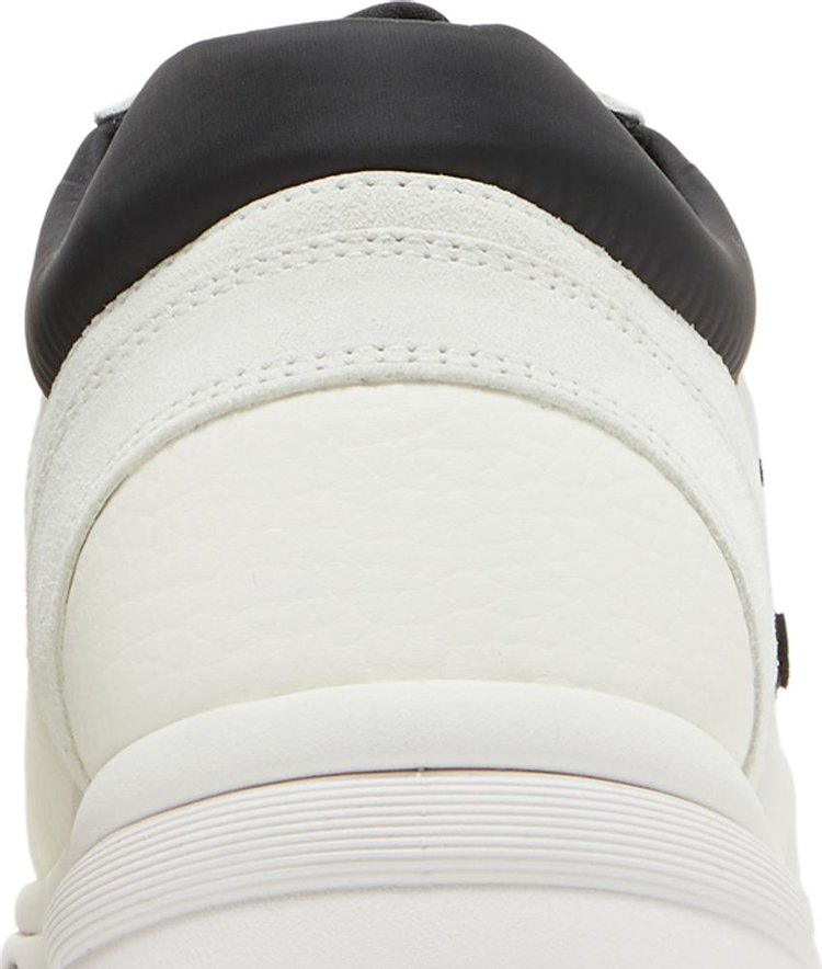 Chanel Wmns CC Logo Sneaker White Black