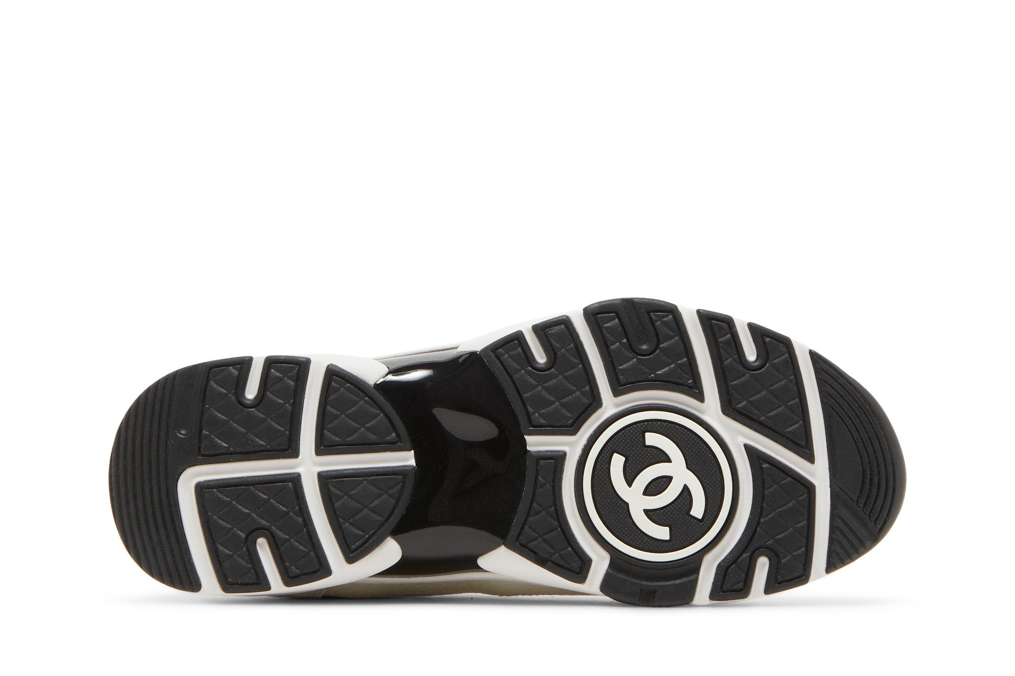 Buy Chanel Wmns CC Logo Sneaker 'White Black' - G38299 Buy Chanel Wmns CC Logo Sneaker 'White Black' - G38299