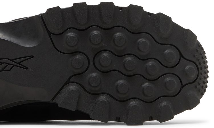 Reebok Cardi B x Wmns Classic Leather V2 Core Black