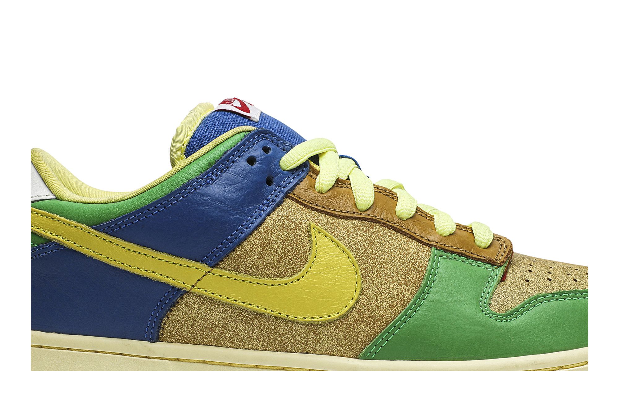 Nike sb dunk brooklyn projects 2025