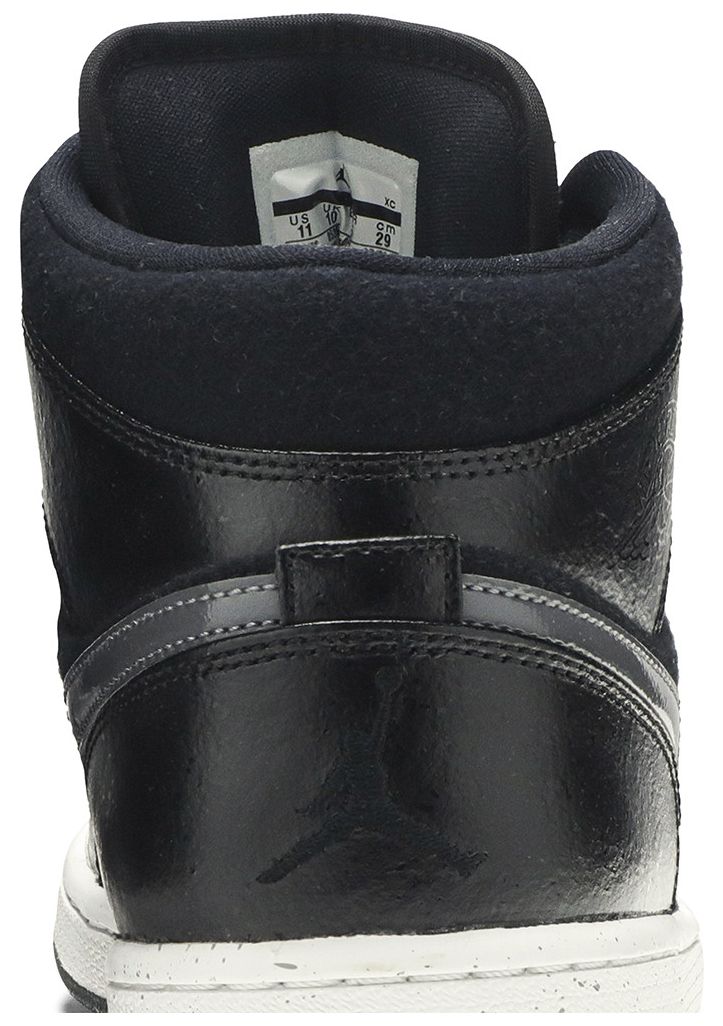 Air Jordan 1 Retro Mid SE Winterized