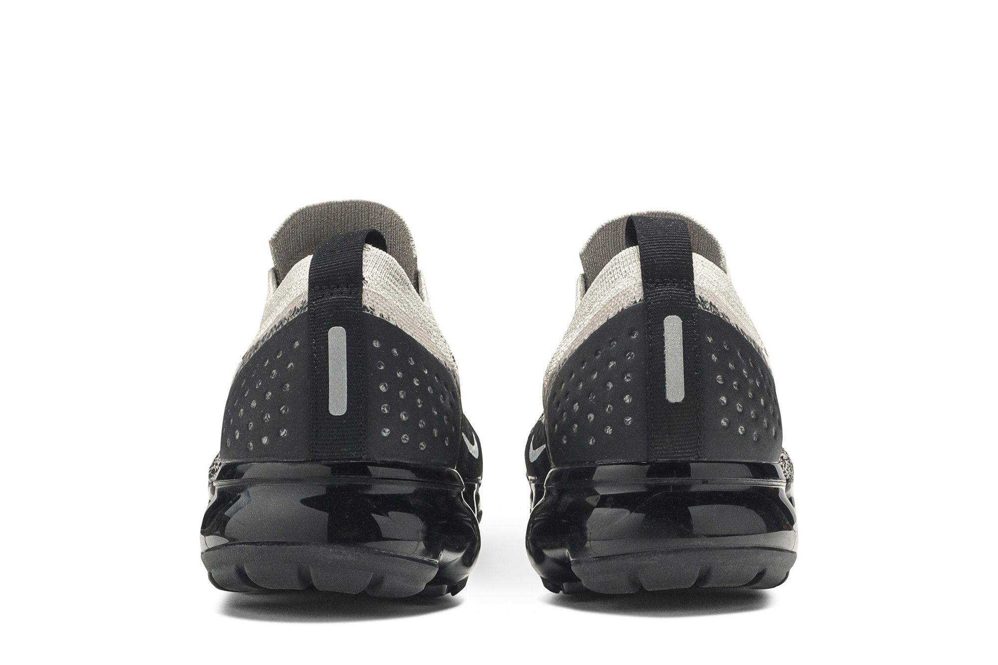 nike air vapormax moc 2 moon particle womens stores