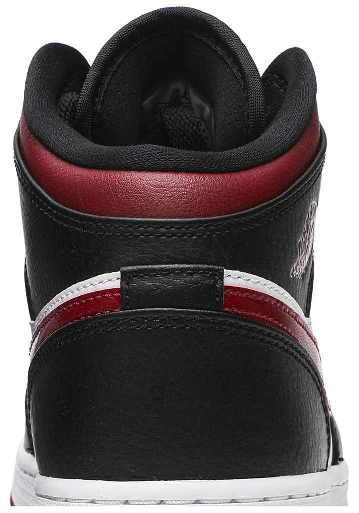 Air Jordan 1 Mid GS Noble Red