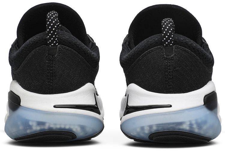 Nike Wmns Joyride Run Flyknit Oreo