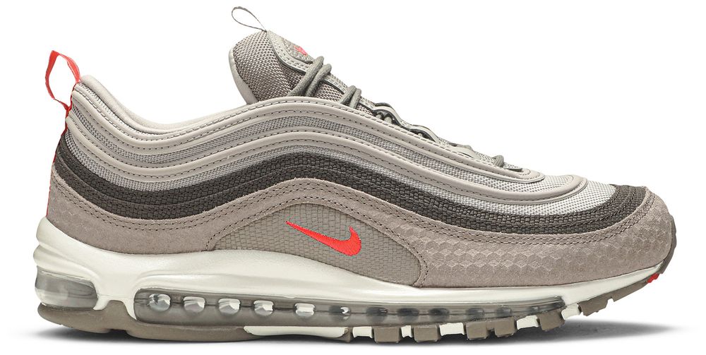 air max 97 moon particle on feet