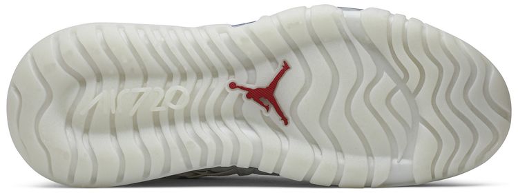 Sneakersnstuff x Air Jordan Jordan Proto Max 720 Past Present Future