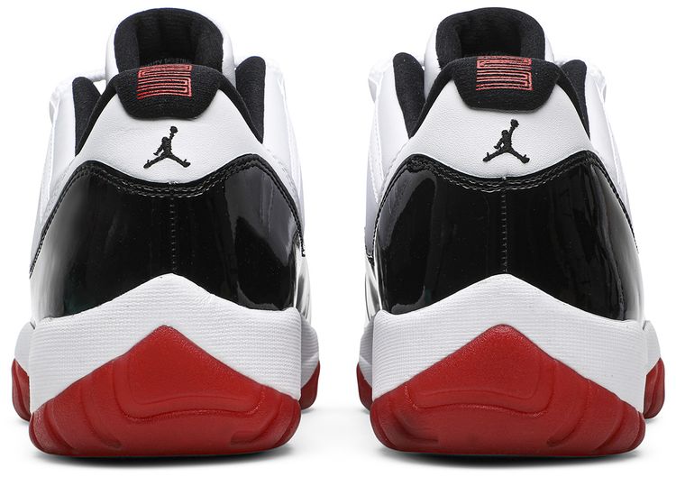 Air Jordan 11 Retro Low Concord Bred