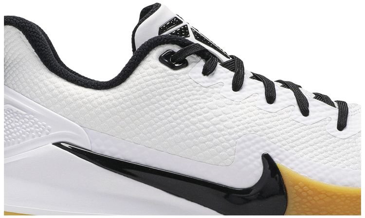 Nike Mamba Focus White Gum
