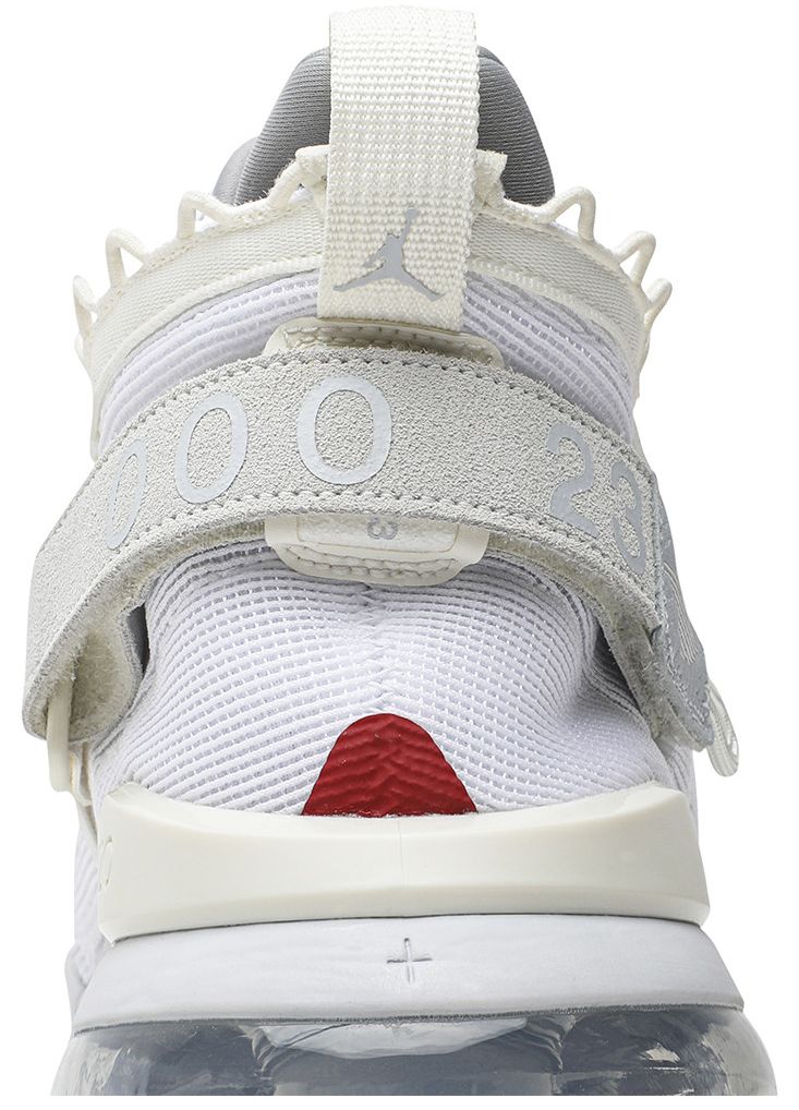 Sneakersnstuff x Air Jordan Jordan Proto Max 720 Past Present Future