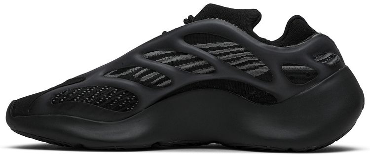 Yeezy 700 V3 Alvah
