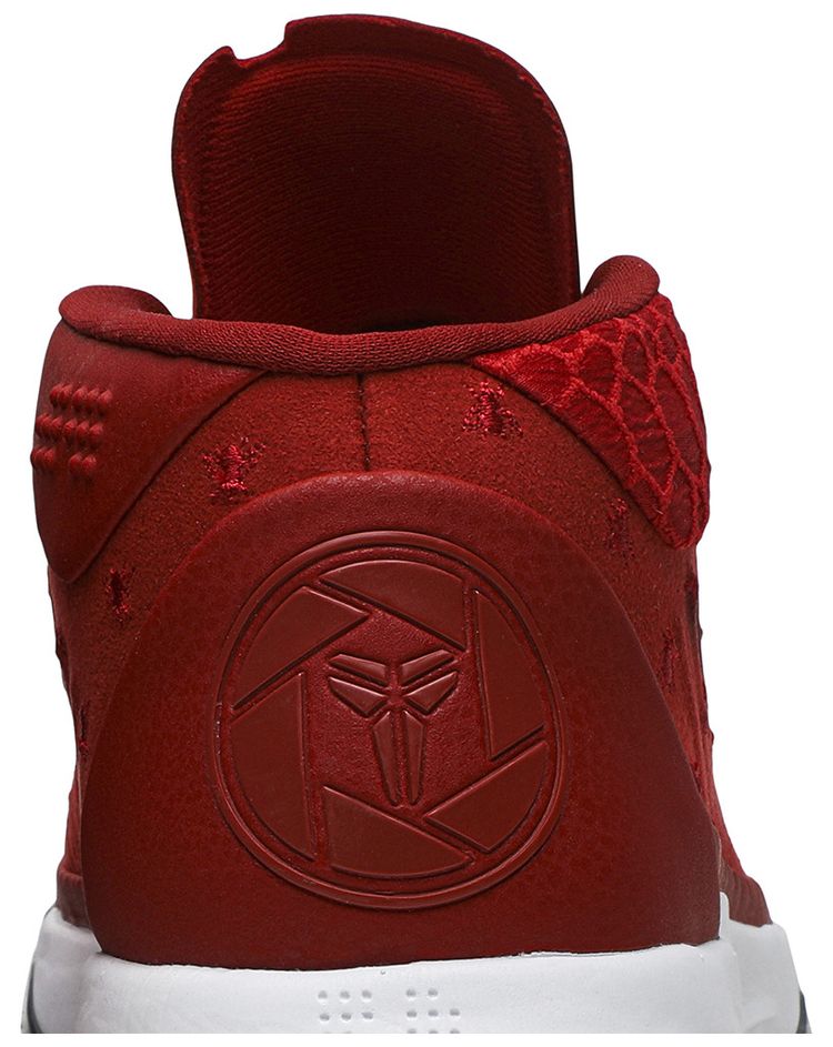 Nike Kobe AD Mighty IT PE