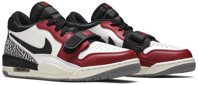 Air Jordan Legacy 312 Low Chicago