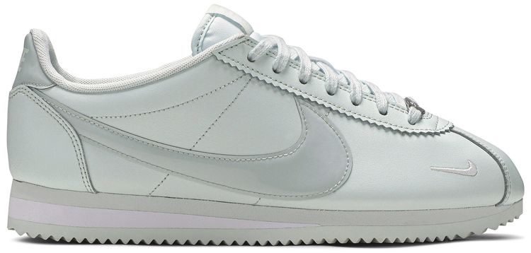 wmns classic cortez premium