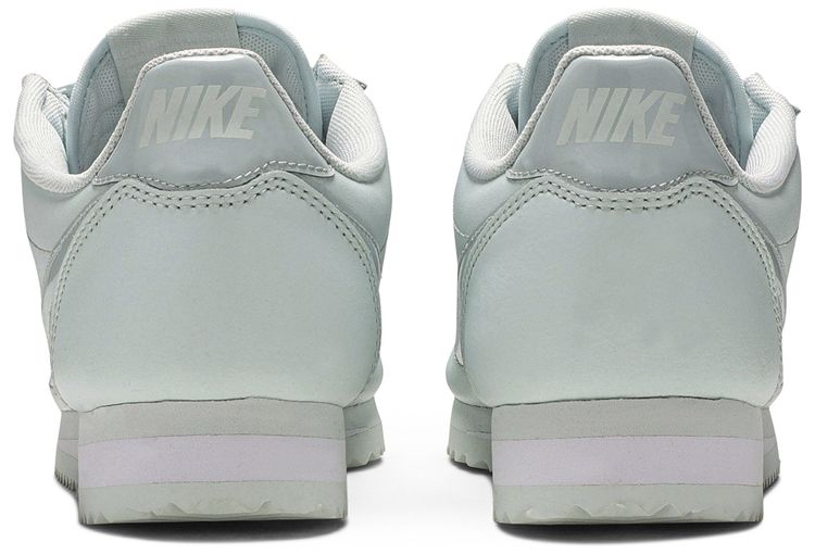 Nike Wmns Classic Cortez Premium Barely Grey