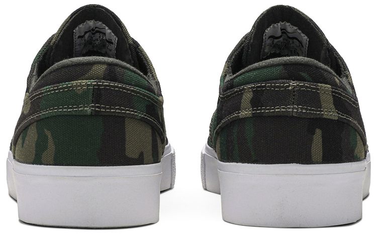 Nike Zoom Janoski Canvas Premium SB Camo
