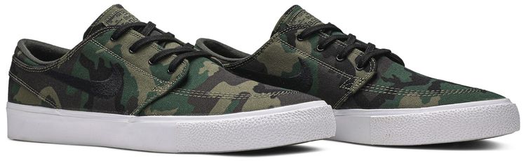 Nike Zoom Janoski Canvas Premium SB Camo