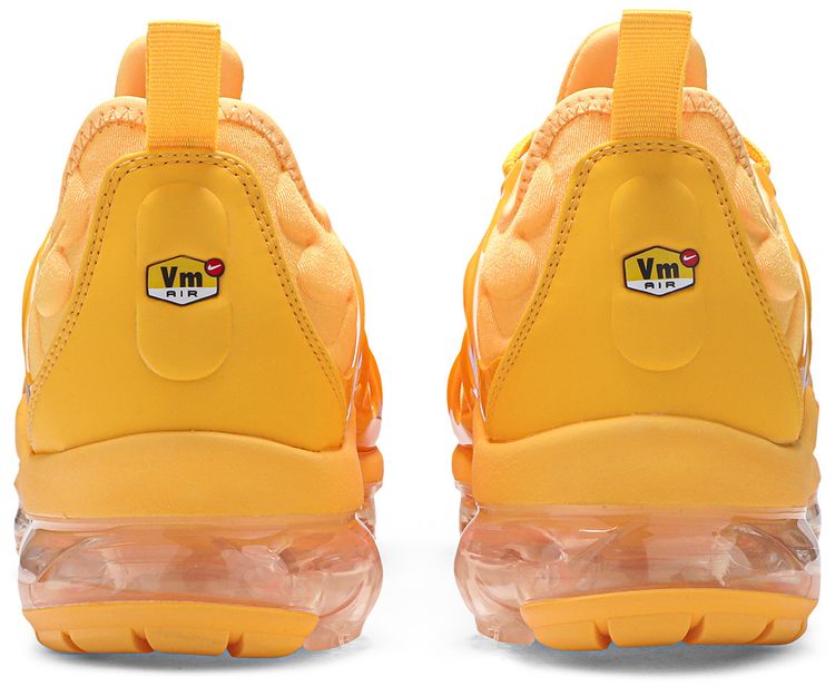 Nike Wmns Air VaporMax Plus Orange
