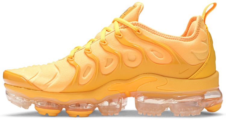 Nike Wmns Air VaporMax Plus Orange