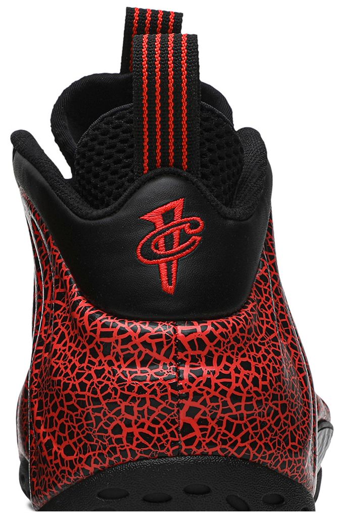 Nike Air Foamposite One Cracked Lava