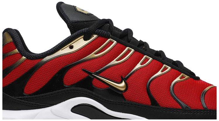 Nike Wmns Air Max Plus Red Gold