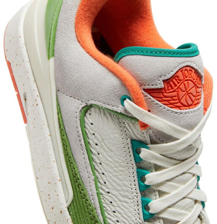 Titan x Wmns Air Jordan 2 Retro Low